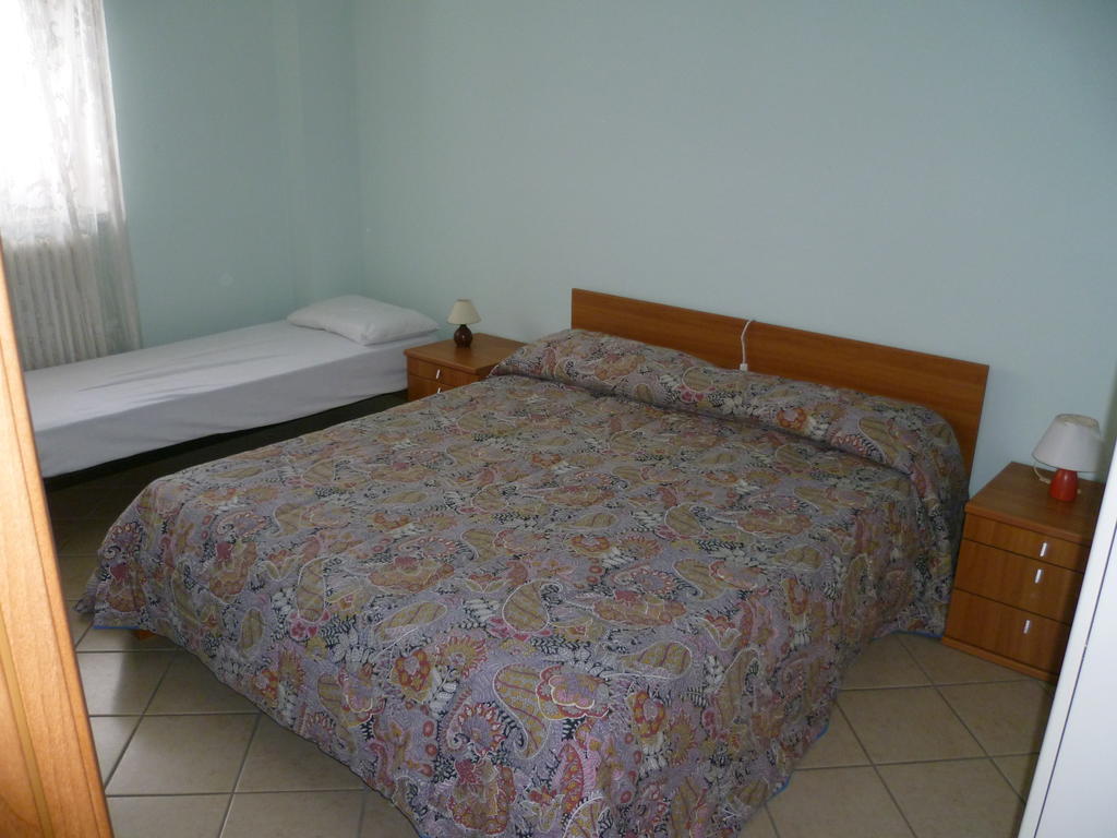 Casa Vacanza Ca Dei Logi Levico Terme Pokój zdjęcie
